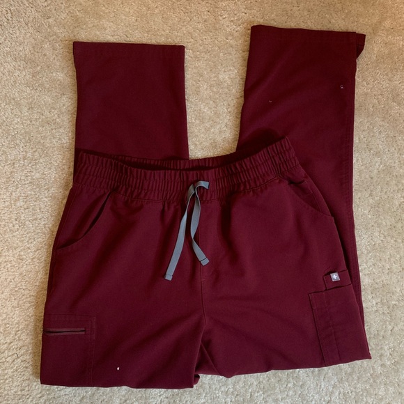 Figs Scrub Set - Picture 4 of 5